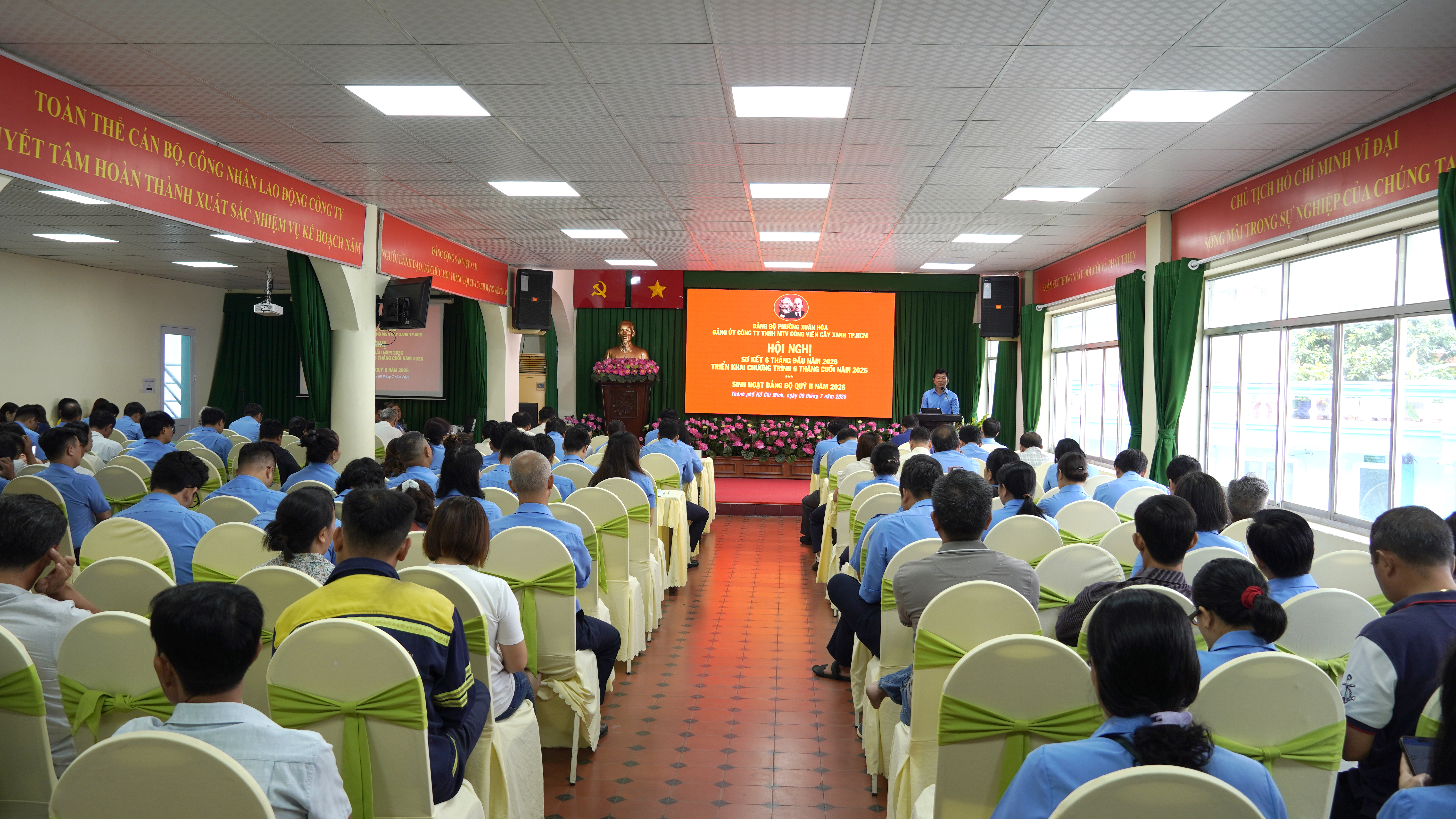 Hội nghị Sơ kết Đảng bộ 6 tháng đầu năm 2026 và Sinh hoạt chuyên đề Quý II năm 2026 